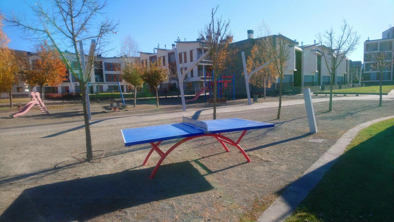 Las Margas. Golf. Bici. Esqui. Piscina. Sabiñánigo エクステリア 写真